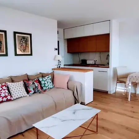 Apartamento Before Making A Request Read My Profil Host At Bottom Of Page # Large Terrace With Sea View Parking, Air Conditioning