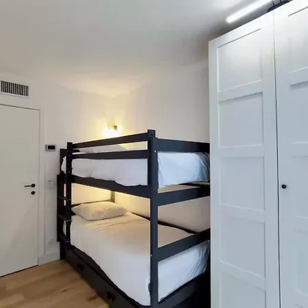 Before Making A Request Read My Profil Host At Bottom Of Page # Large Terrace With Sea View Parking, Air Conditioning Apartamento *