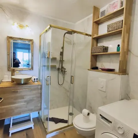 Apartman Before Making A Request Read My Profil Host At Bottom Of Page # Large Terrace With Sea View Parking, Air Conditioning *