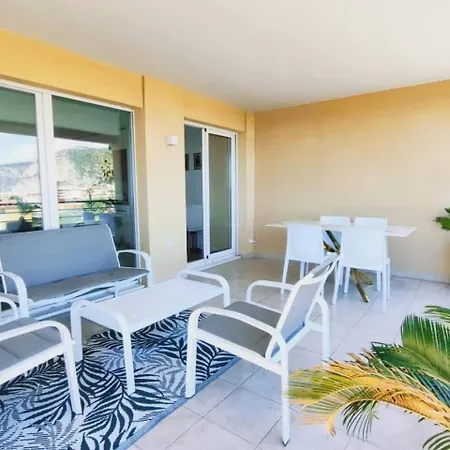 Before Making A Request Read My Profil Host At Bottom Of Page # Large Terrace With Sea View Parking, Air Conditioning *